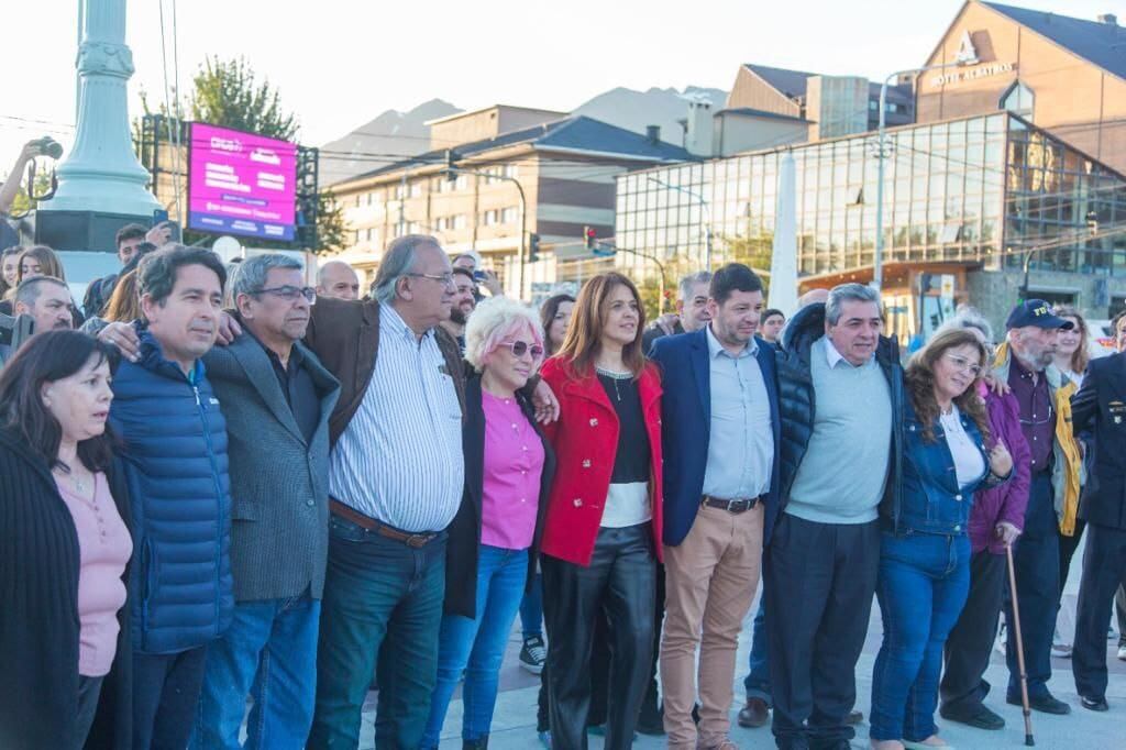 La Municipalidad de Ushuaia participó de la tradicional celebración judía Janucá