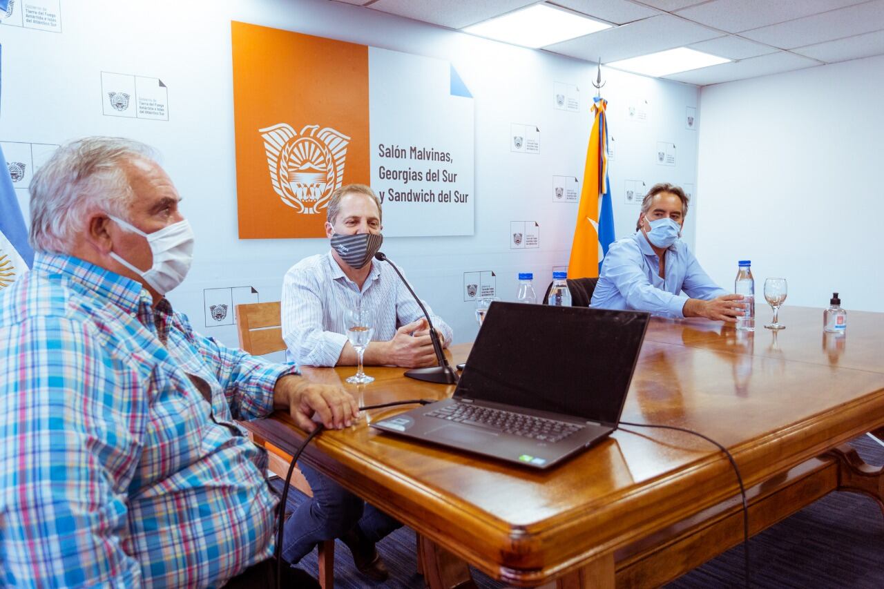 De Luca detalló los avances de la obra del centro de rehabilitación que se construirá en la ciudad