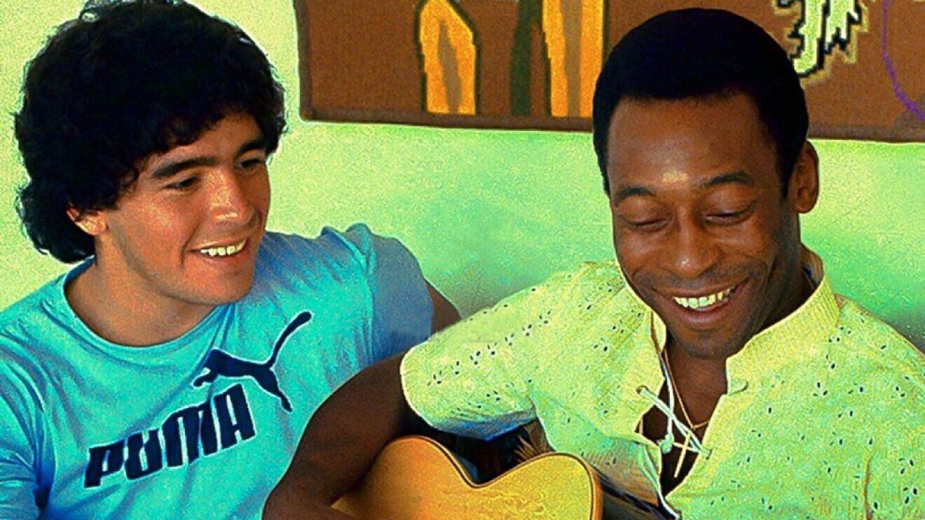 Diego y Pelé, en uno de sus primeros encuentros.