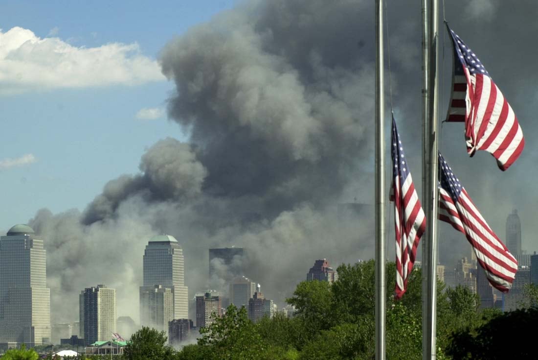 El 11 de septiembre de 2001, las icónicas torres gemelas del World Trade Center se convirtieron en el objetivo de un ataque terrorista que se cobró la vida de casi 3.000 personas. (AP)