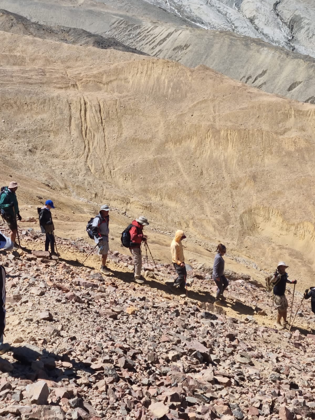 Trekking Avion de los Uruguayos realizado por Eduardo y un grupo de personas