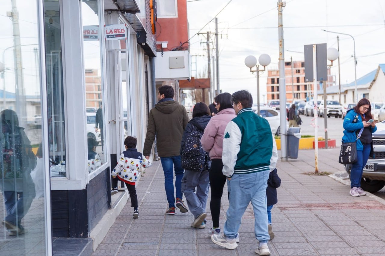 Acompañan a 180 comercios y pymes fueguinas con el programa de Fortalecimiento al Consumo