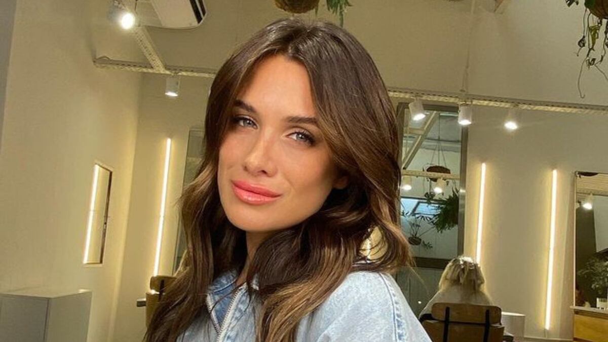 Cami Homs paralizó Instagram con una microbikini que resaltó su espectacular bronceado