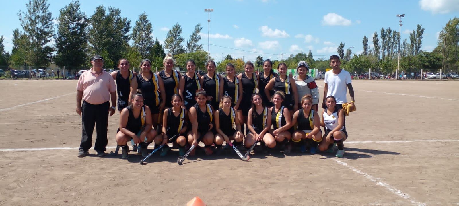 Hockey Femenino Arroyito Centro Vecinal San Miguel