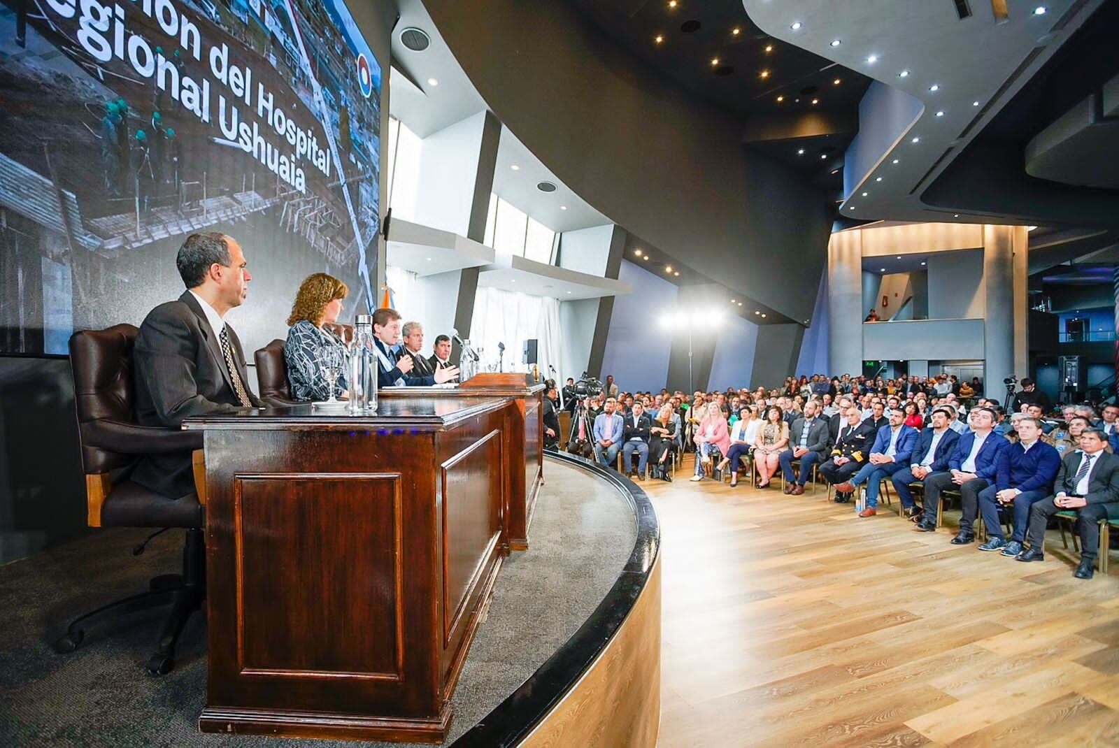 Melella hizo la Apertura de Sesiones Ordinarias Legislativas en Tierra del Fuego