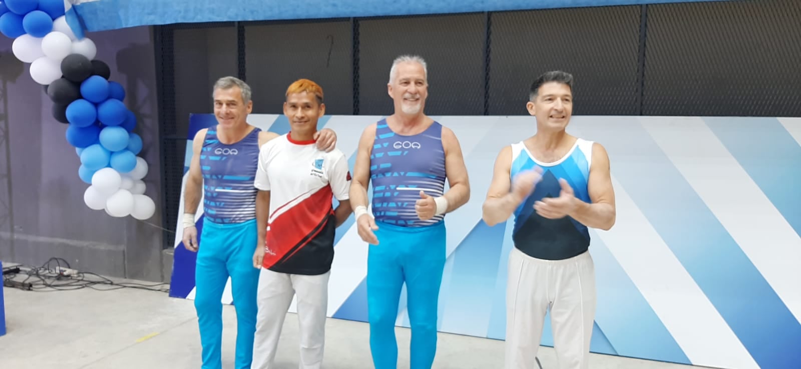 Oscar Sandrín, gimnasta de 63 años con medalla en un Nacional.