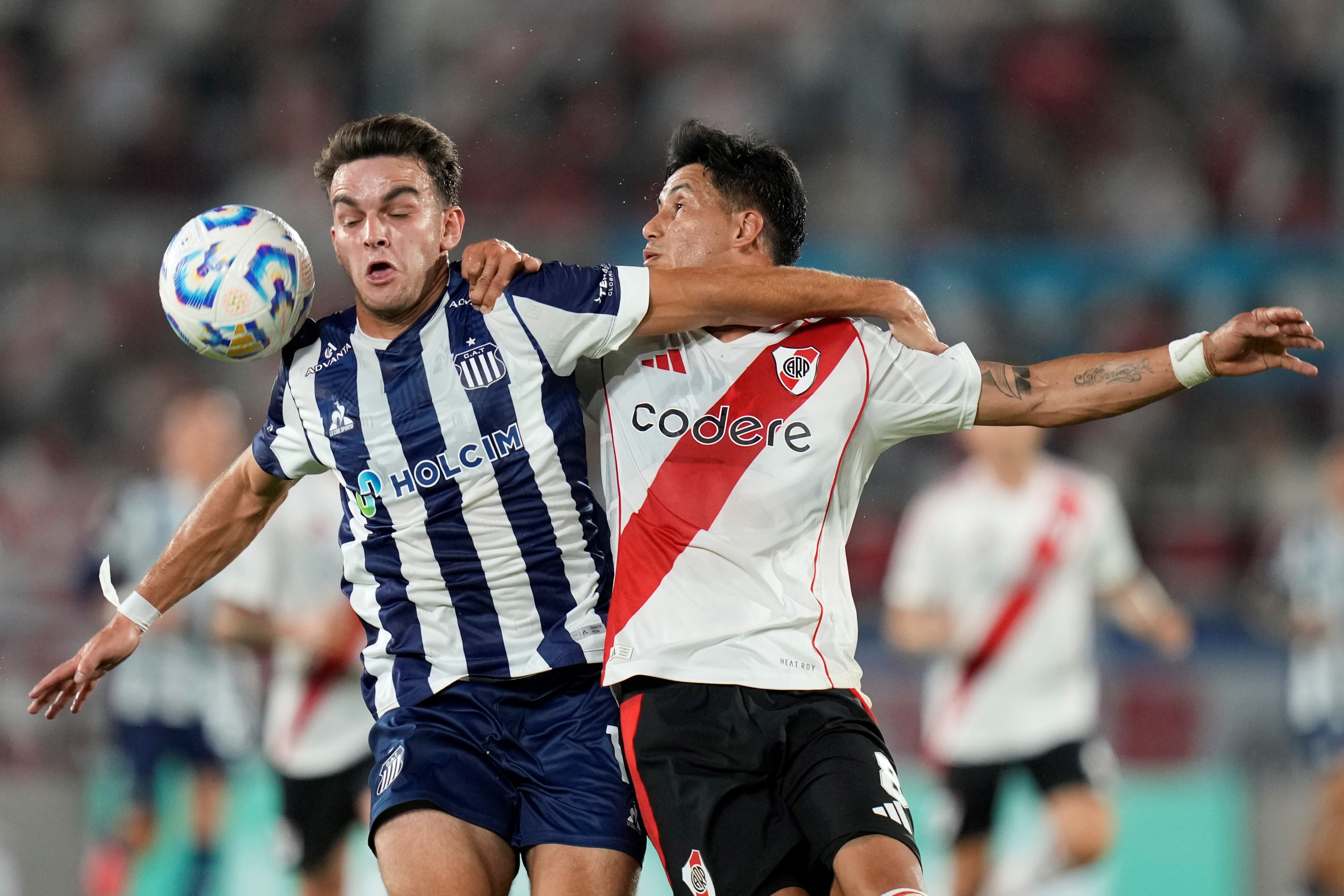 Talleres y River definen en Paraguay el campeón de la Supercopa Internacional. (AP)