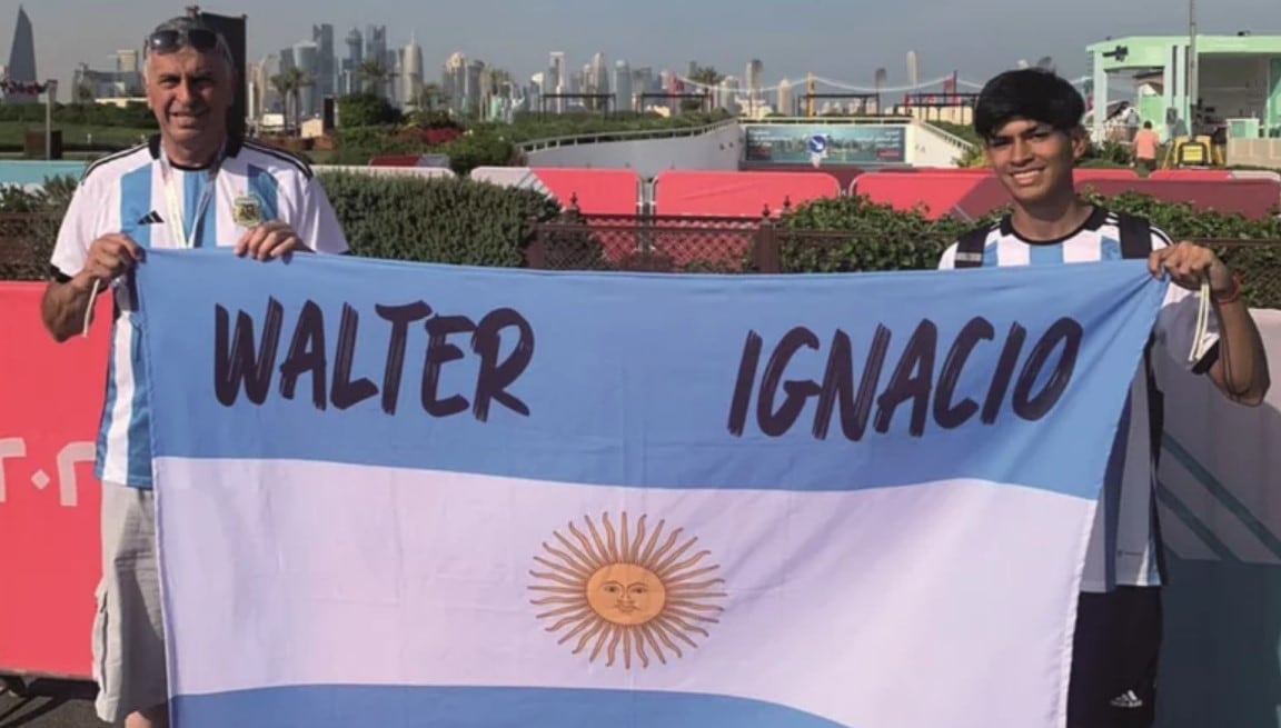 Walter e Ignacio hicieron flamear la bandera de San Luis en Catar.