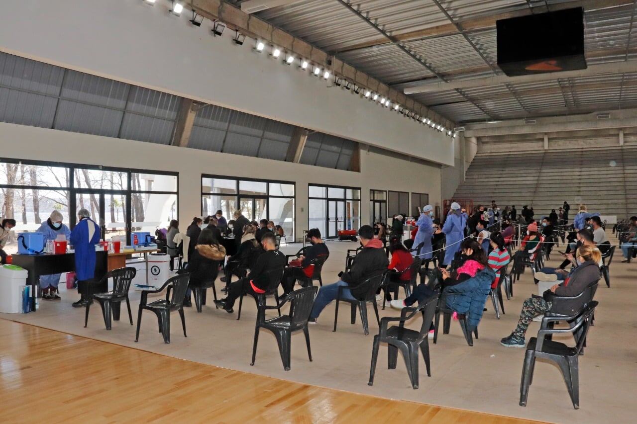 Estadio Arena, ubicado en Gdor. Roca 600.