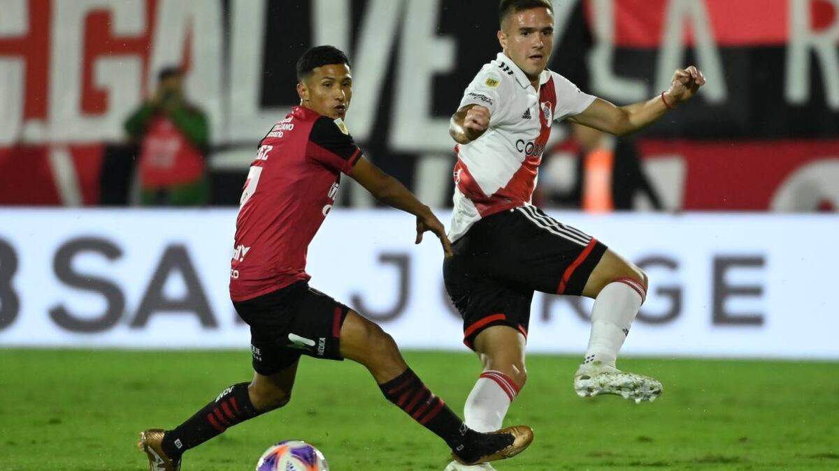 River venció a Newell’s sobre la hora y estiró su racha triunfal en Rosario