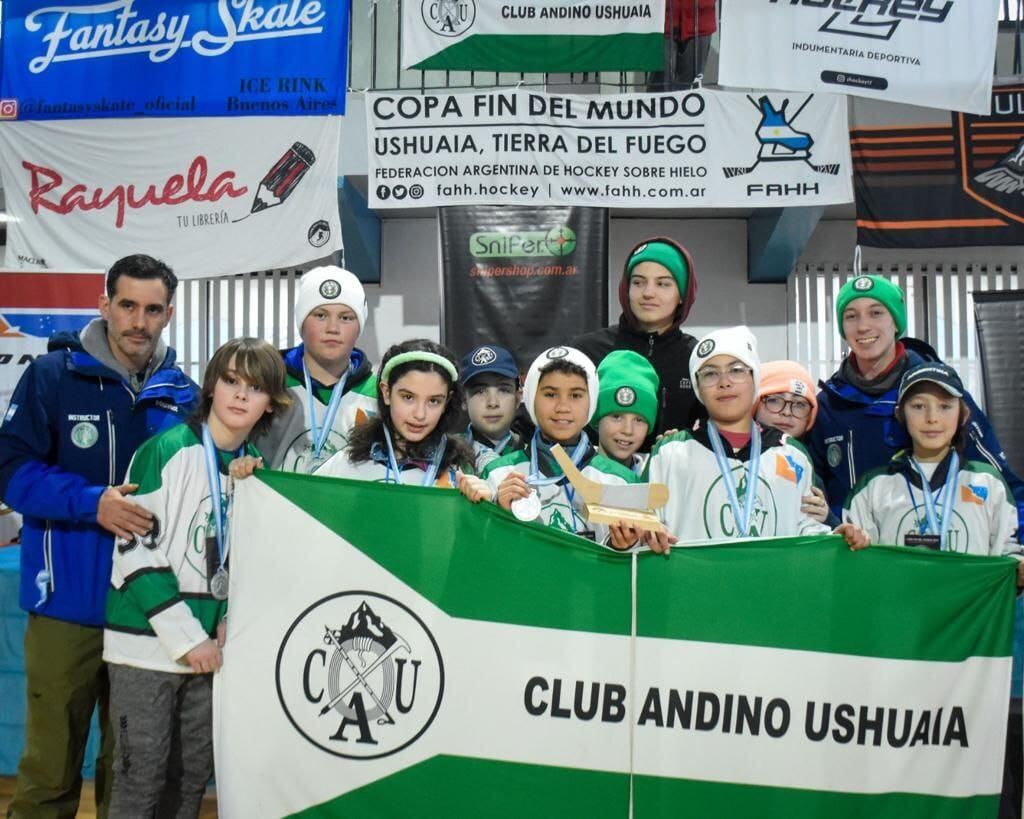 Copa de Hockey sobre Hielo del Fin del Mundo