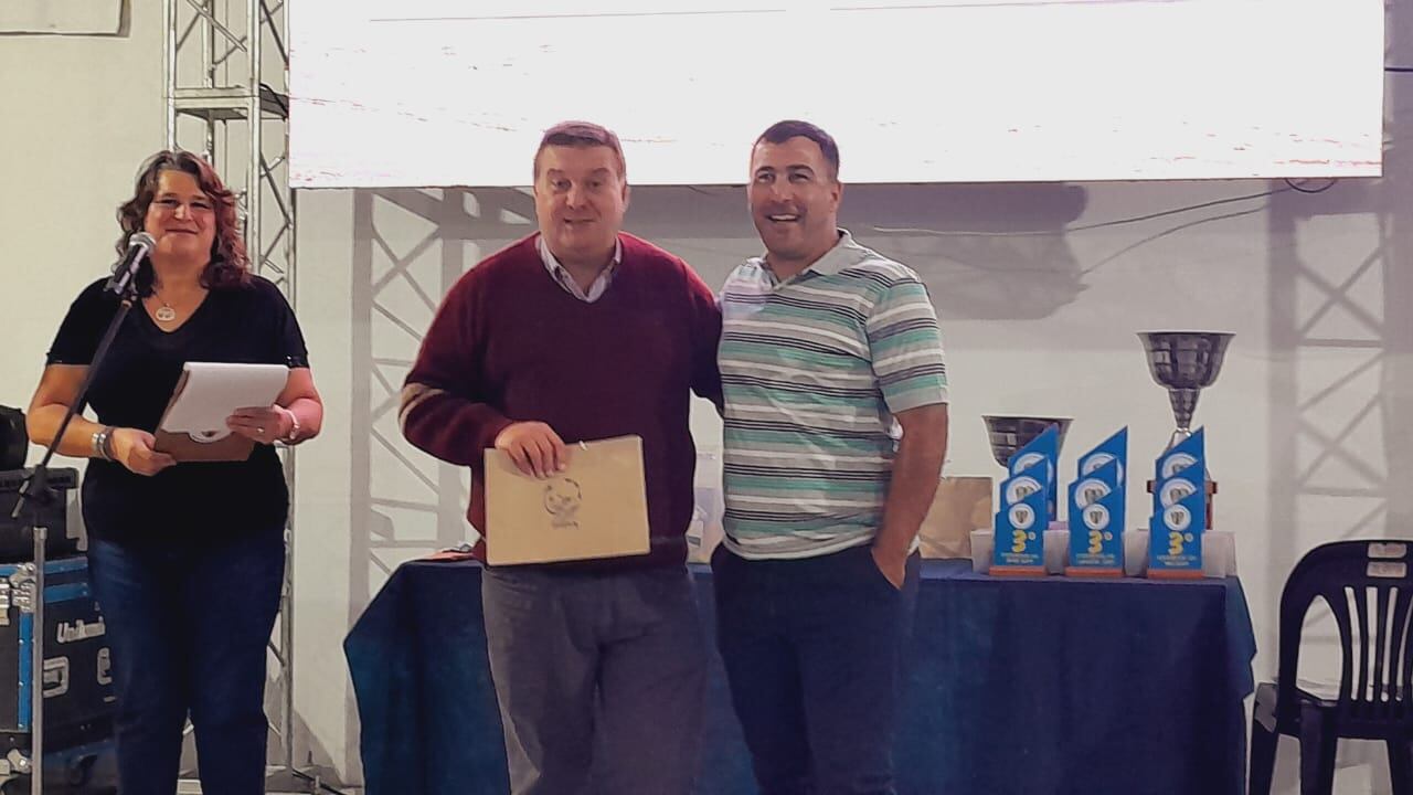 El Club Recreativo Echegoyen presentó las 6 horas de la Corvina de Mayor Peso