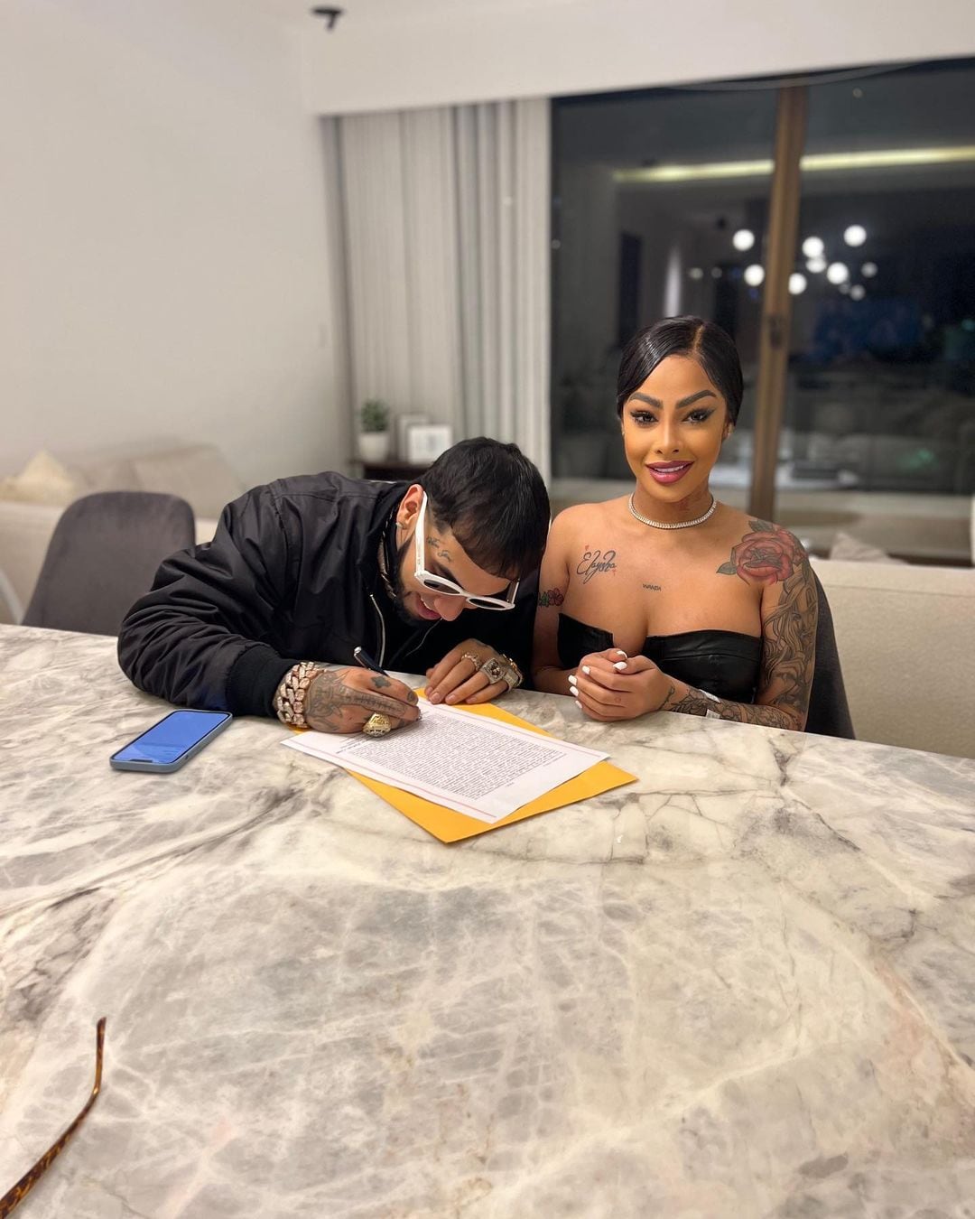 Anuel AA y Yailin La más viral el día de su casamiento.