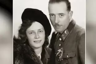 Gustav Schwarzenegger, el padre de Arnold, militó para el partido de Hitler (Captura, video CNN)