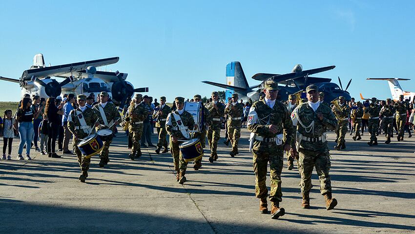 Más de 150 mil personas participaron de las puertas abiertas en la Base Aeronaval Espora