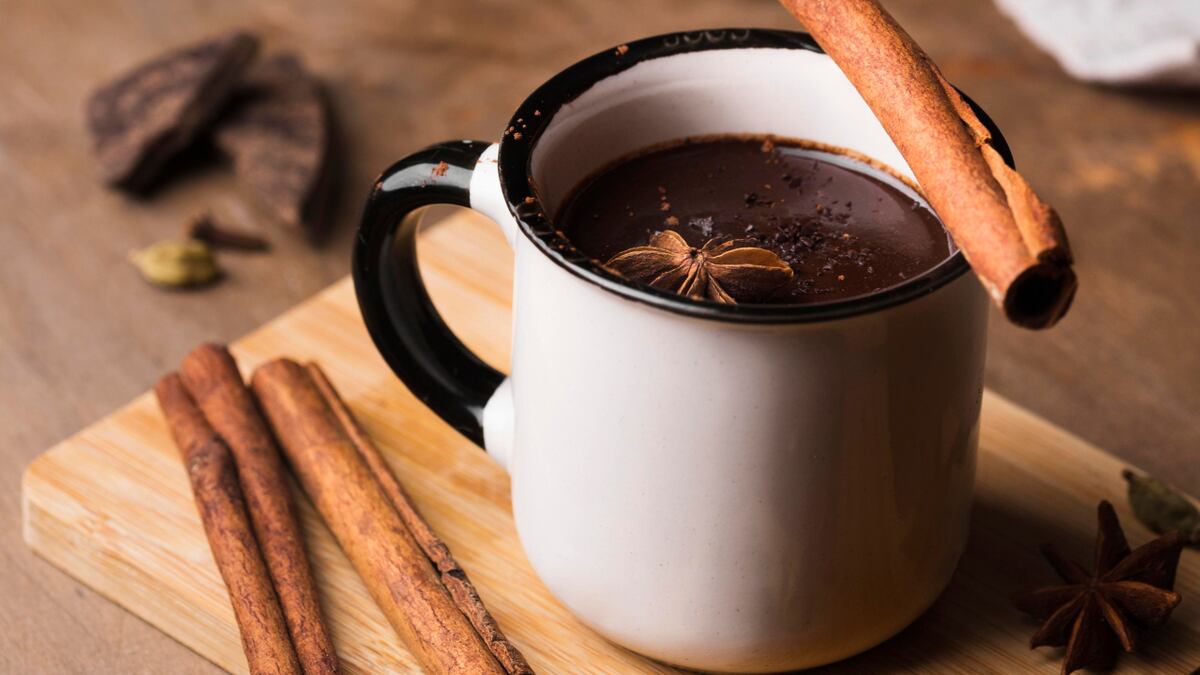 Infusión para una tarde invernal: la exquisita receta de chocolate caliente para combatir las bajas temperaturas