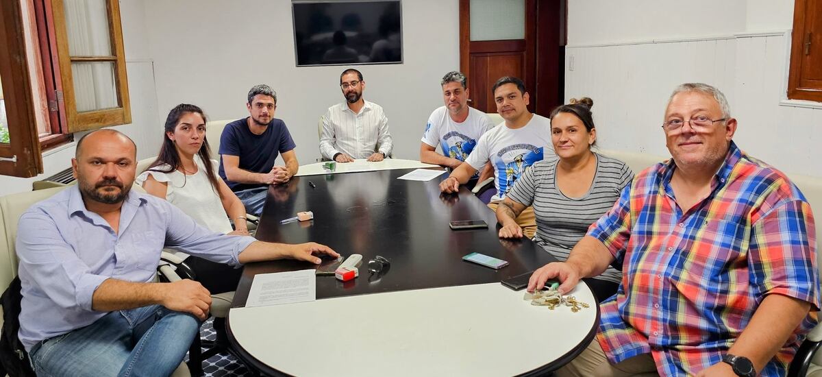 Municipales cerraron paritarias 2023 y acordaron el primer bimestre de este año
