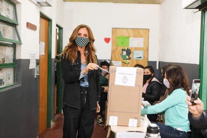 Victoria Tolosa Paz, durante su votación este domingo. 