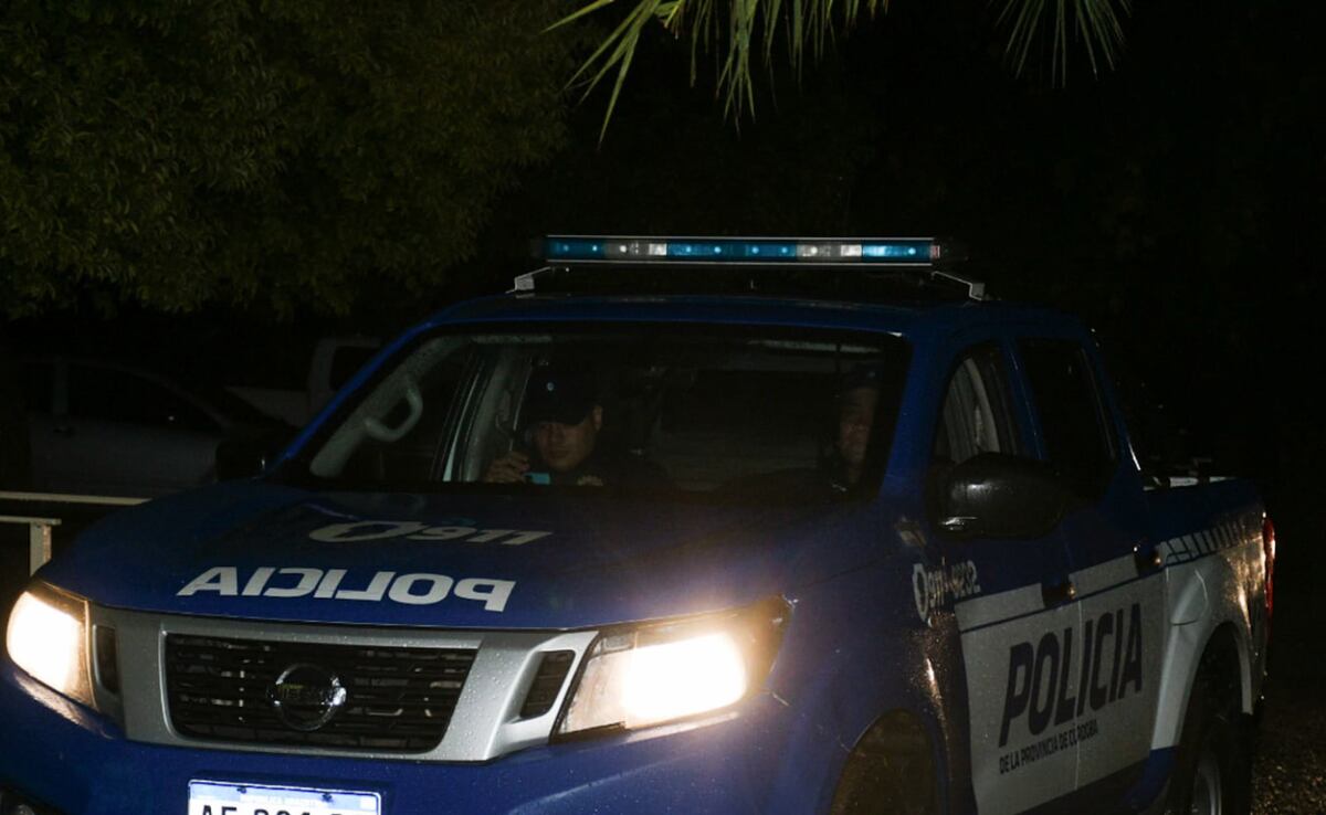 Murió un presunto motochorro en Córdoba: intentó robar, escapó de la Policía y chocó