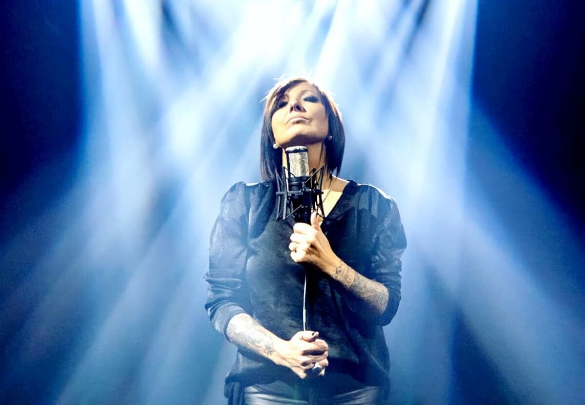 Flavia Hattemer presentó su trabajo “Duetos 2021″ por Youtube