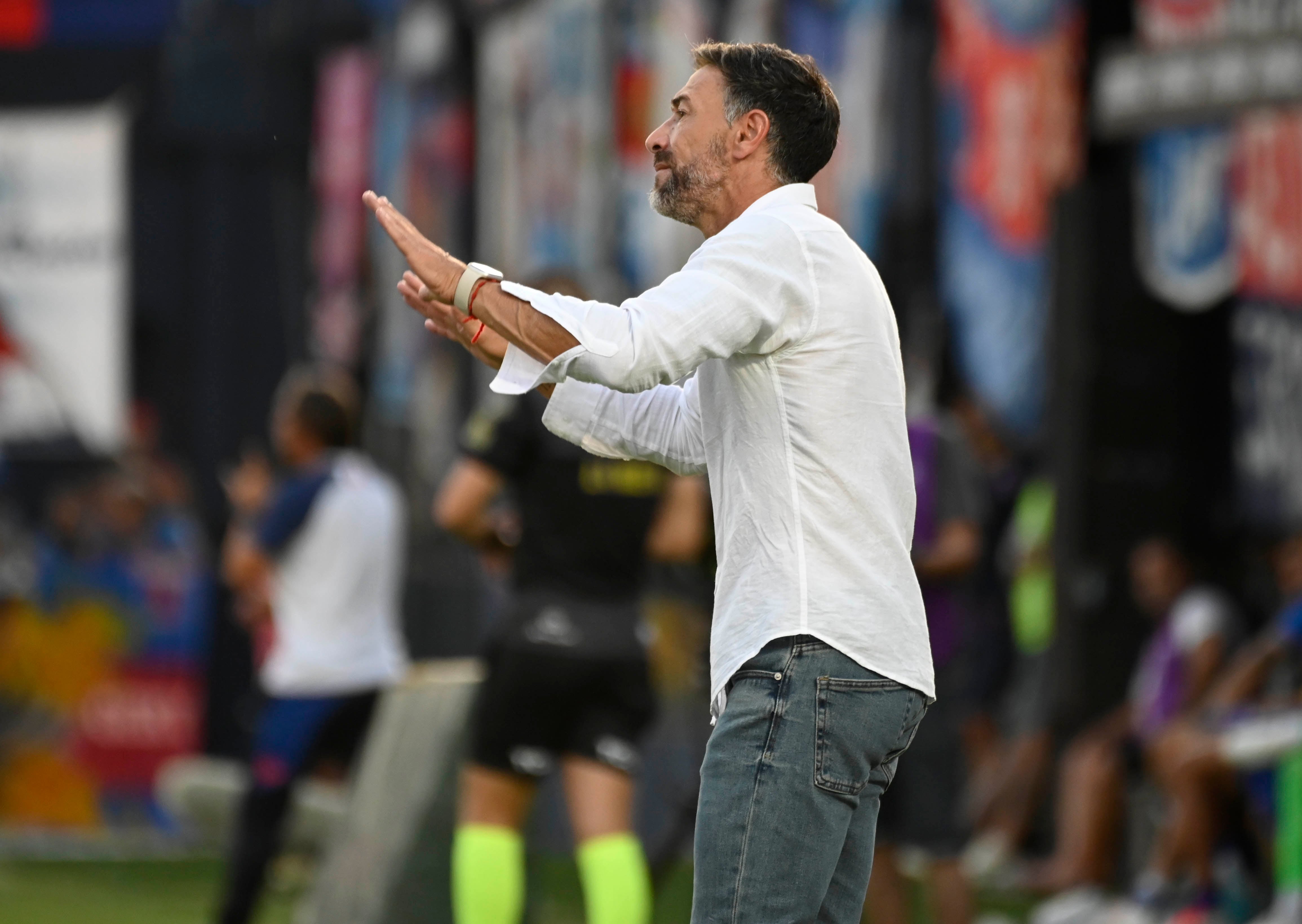 Cristian González enfrenta críticas tras el inicio de torneo de Unión. (Fotobaires).