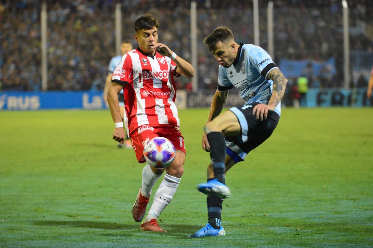 La increíble similitud entre Belgrano e Instituto en la tabla