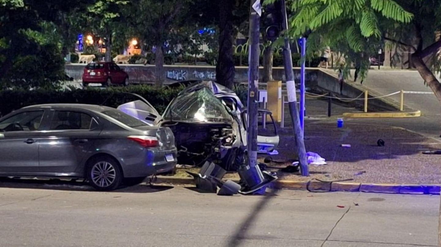 Tragedia en Rosario: madre e hija cordobesas fallecieron tras ser atropelladas por un auto a alta velocidad. Foto: Gentileza Cadena 3.