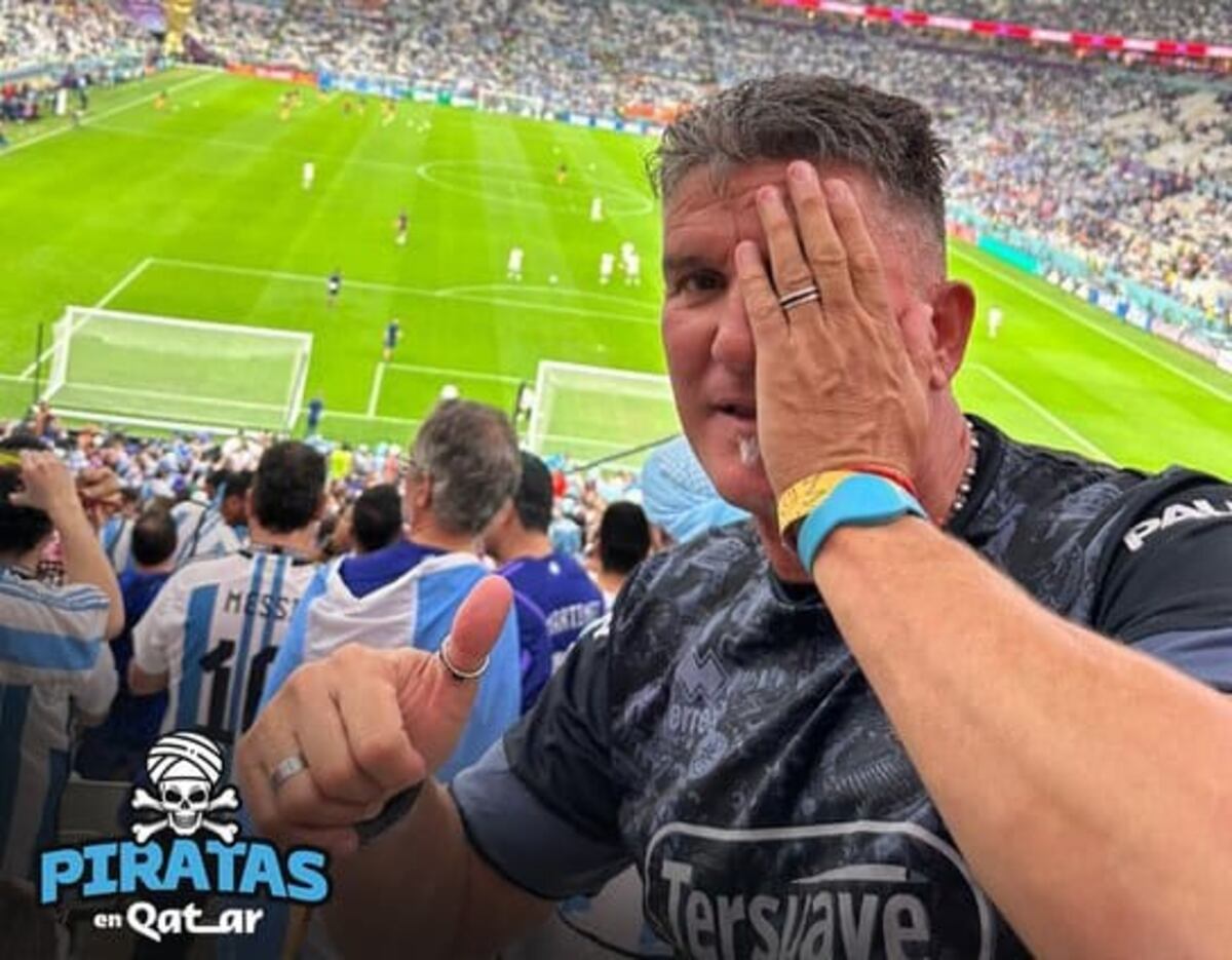 Mundial de Qatar 2022: El Luifa Artime, aliento de Belgrano y cantando como un hincha más por la Selección