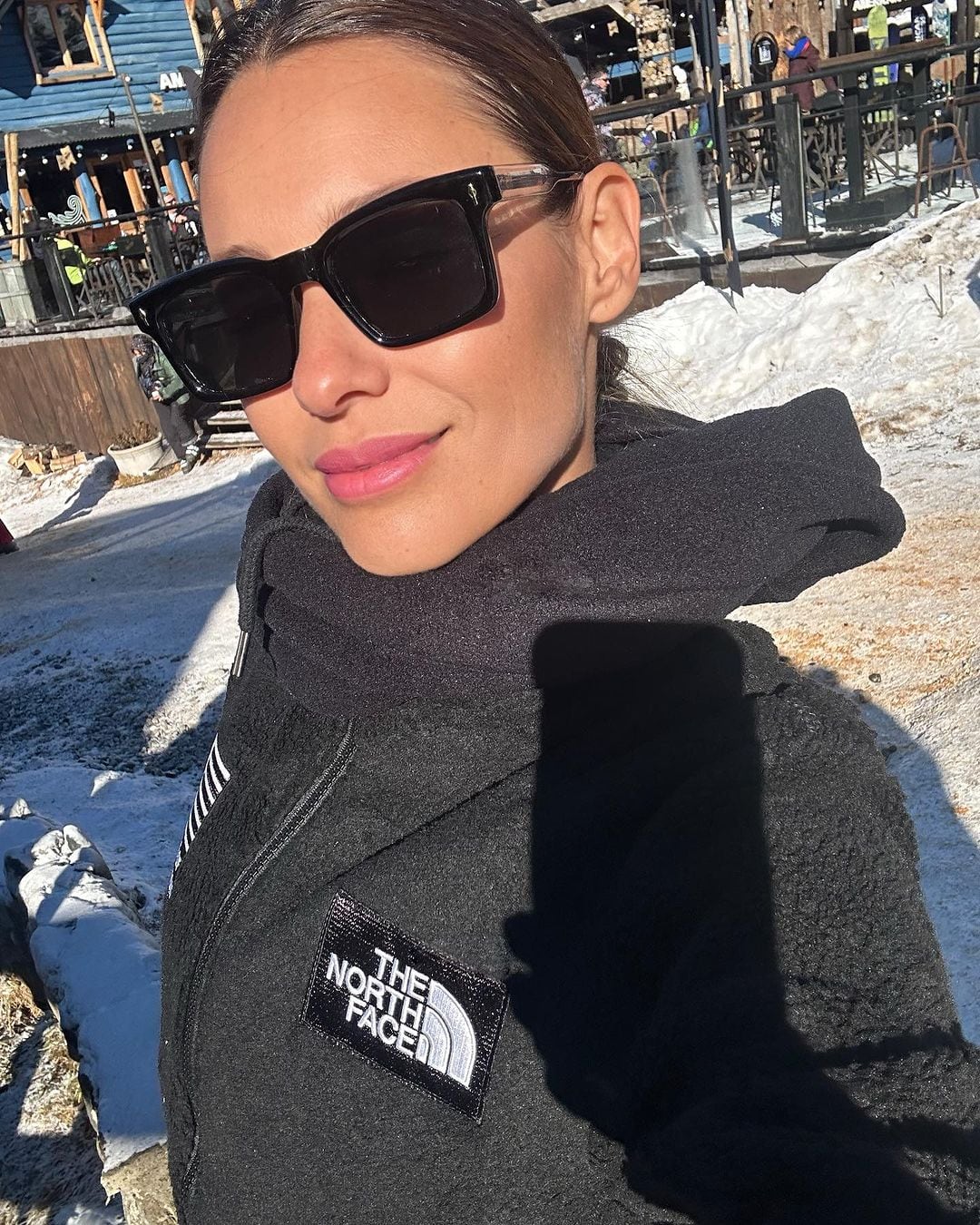 El impactante look de Pampita para disfrutar de la nieve en Cerro Bayo