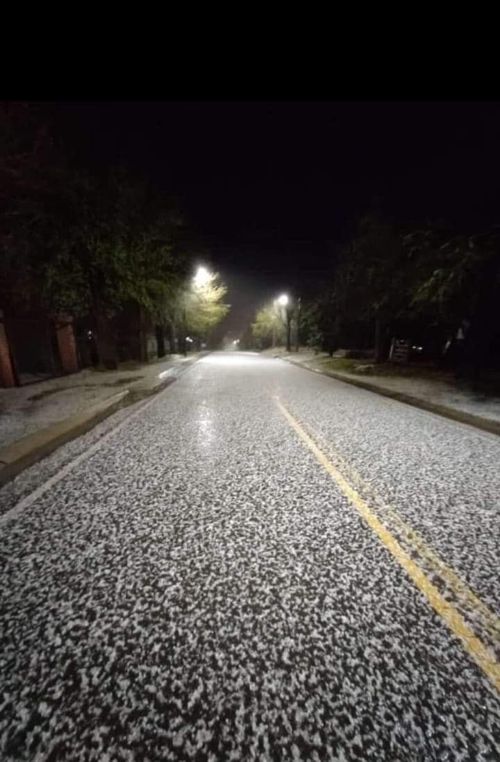 Intenso granizo en la localidad del departamento de Río Cuarto.