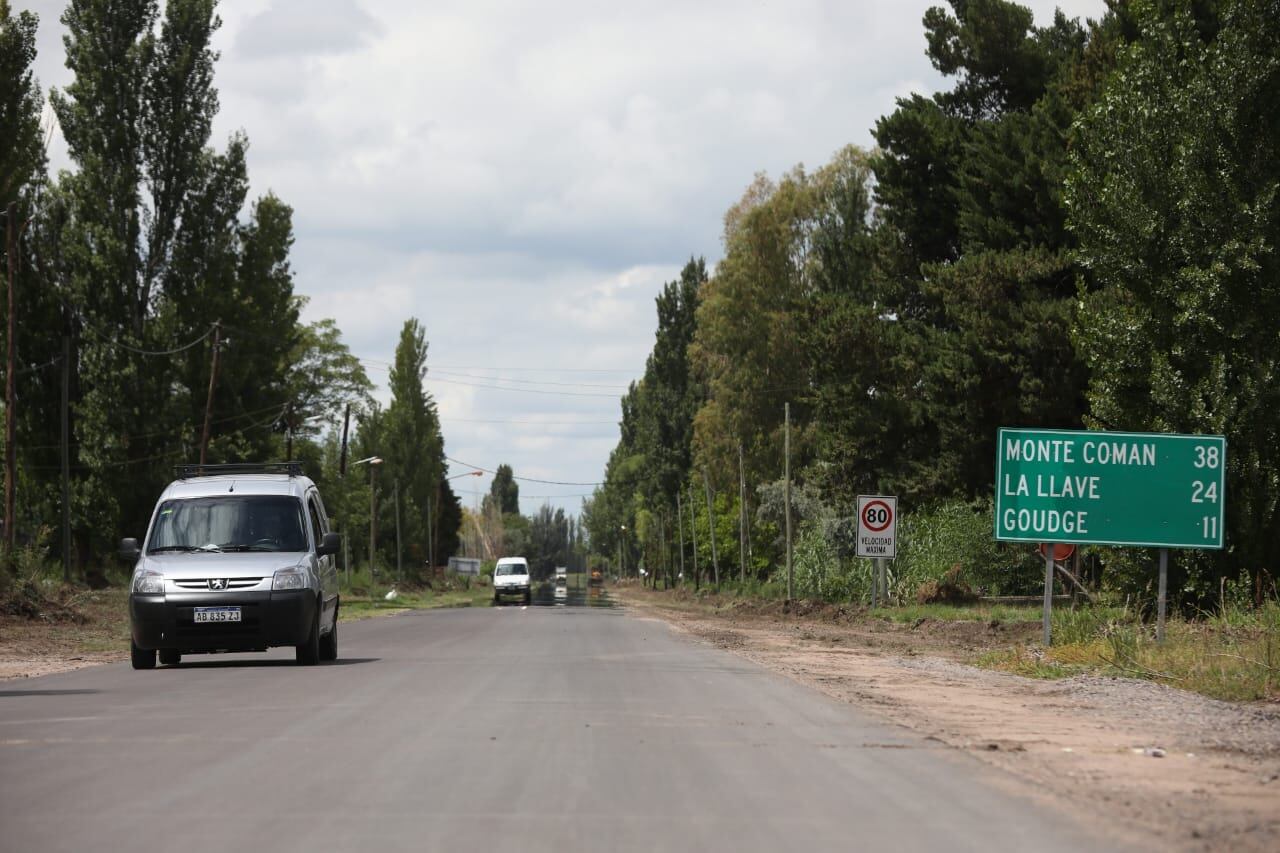 Vialidad Provincial ejecuta obras de repavimentación en distintos distritos de San Rafael.