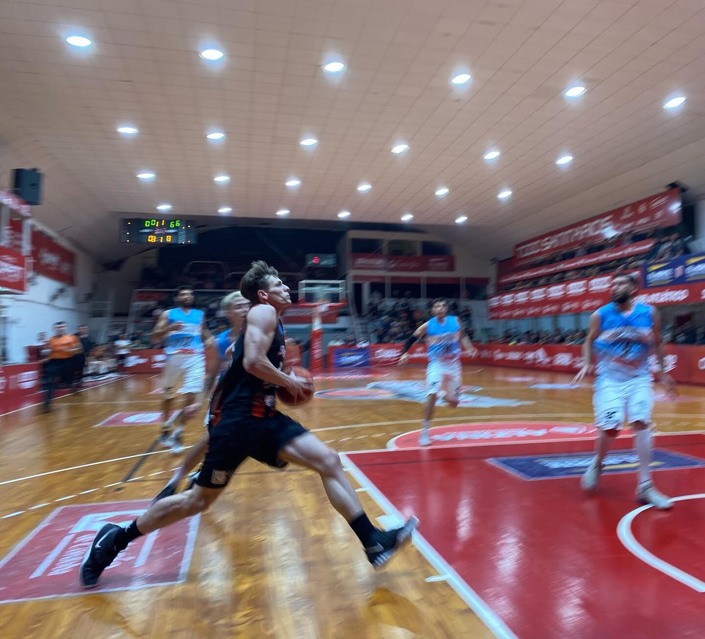 Triunfo de Los Halcones ante  Echagüe de Paraná