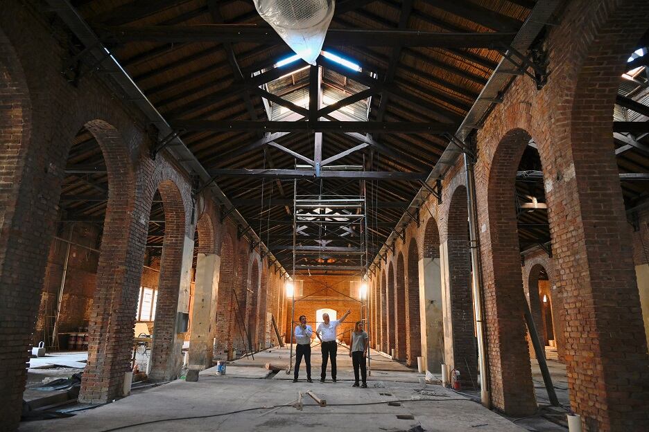 Bodega Arizu en remodelación.