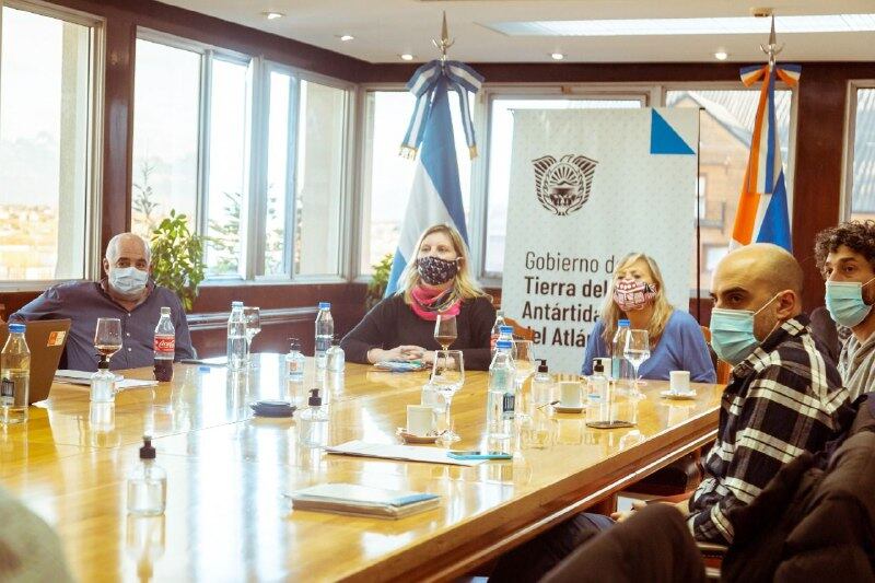 El COE mantuvo una nueva reunión con los municipios de la provincia donde trataron la situación epidemiológica de la provincia.