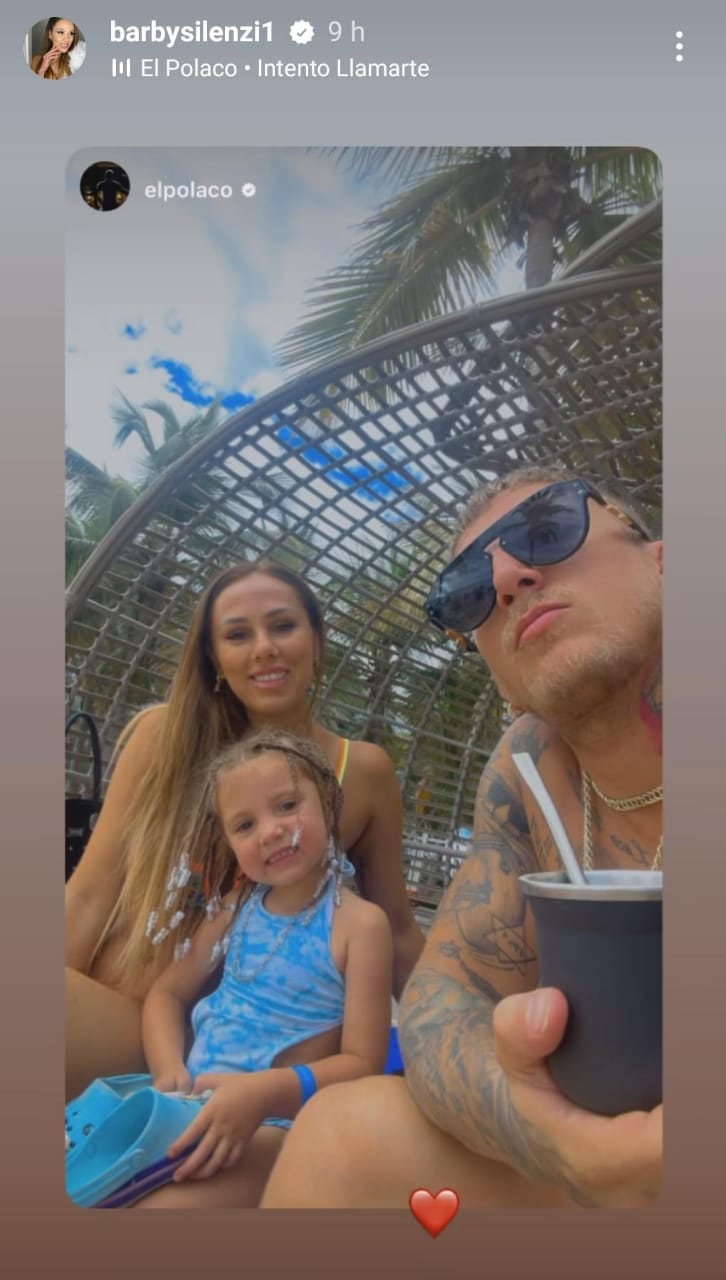 Barby Silenzi y El Polaco de vacaciones con su hija Abril 