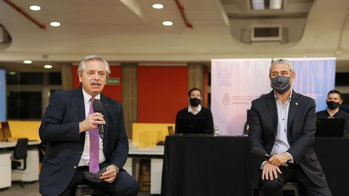 Alberto Fernández y Jorge Ferraresi. (Presidencia)