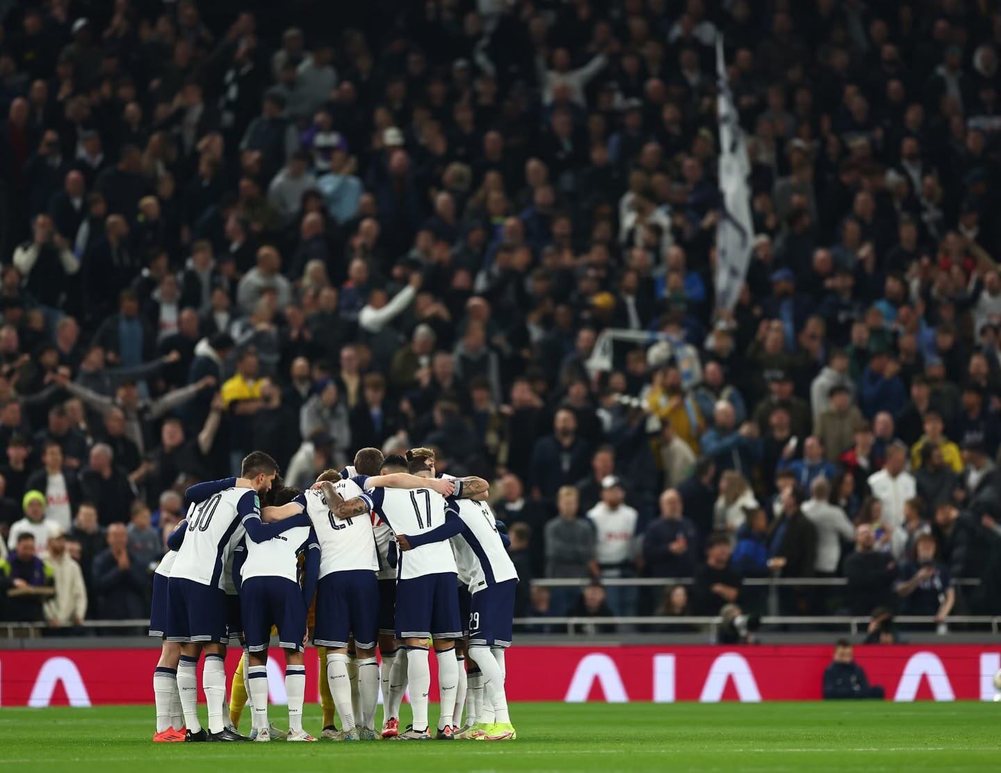 El Tottenham del Cuti Romero superó al Manchester City en la Carabao Cup.