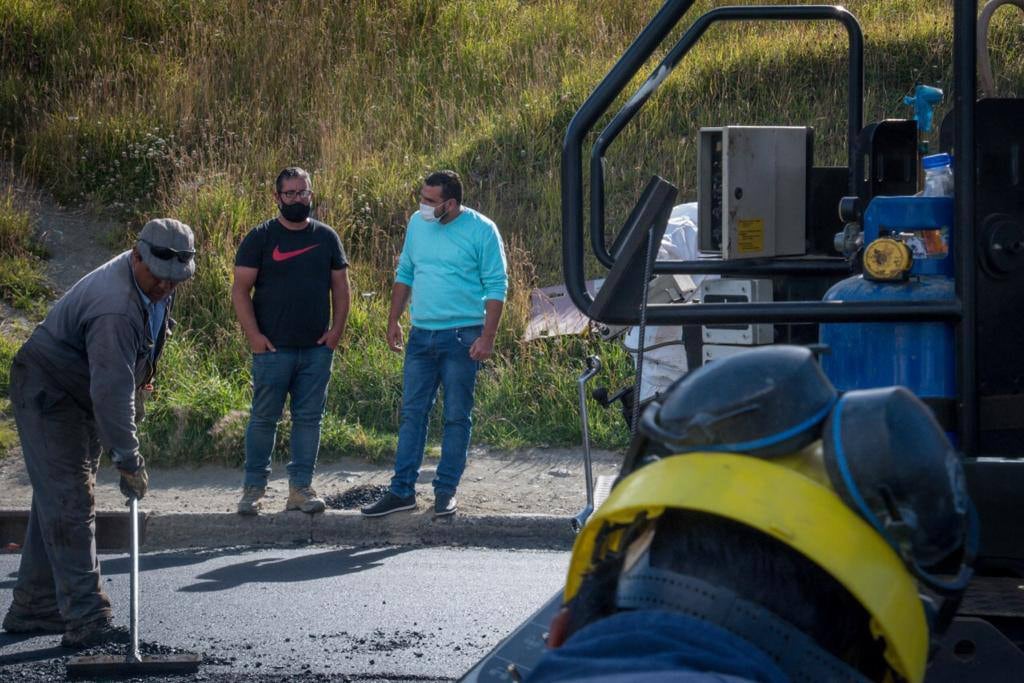 El intendente de Ushuaia recorrió los trabajos en calles del Barrio La Cantera.