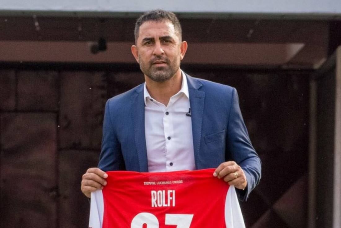 Rolfi Montenegro renunció como asesor deportivo de Independiente.