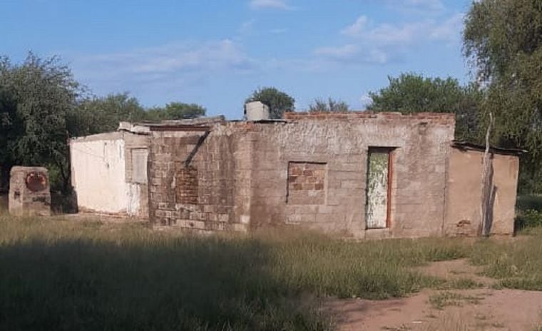 Vecinos llevan más de ocho años reclamando agua potable.