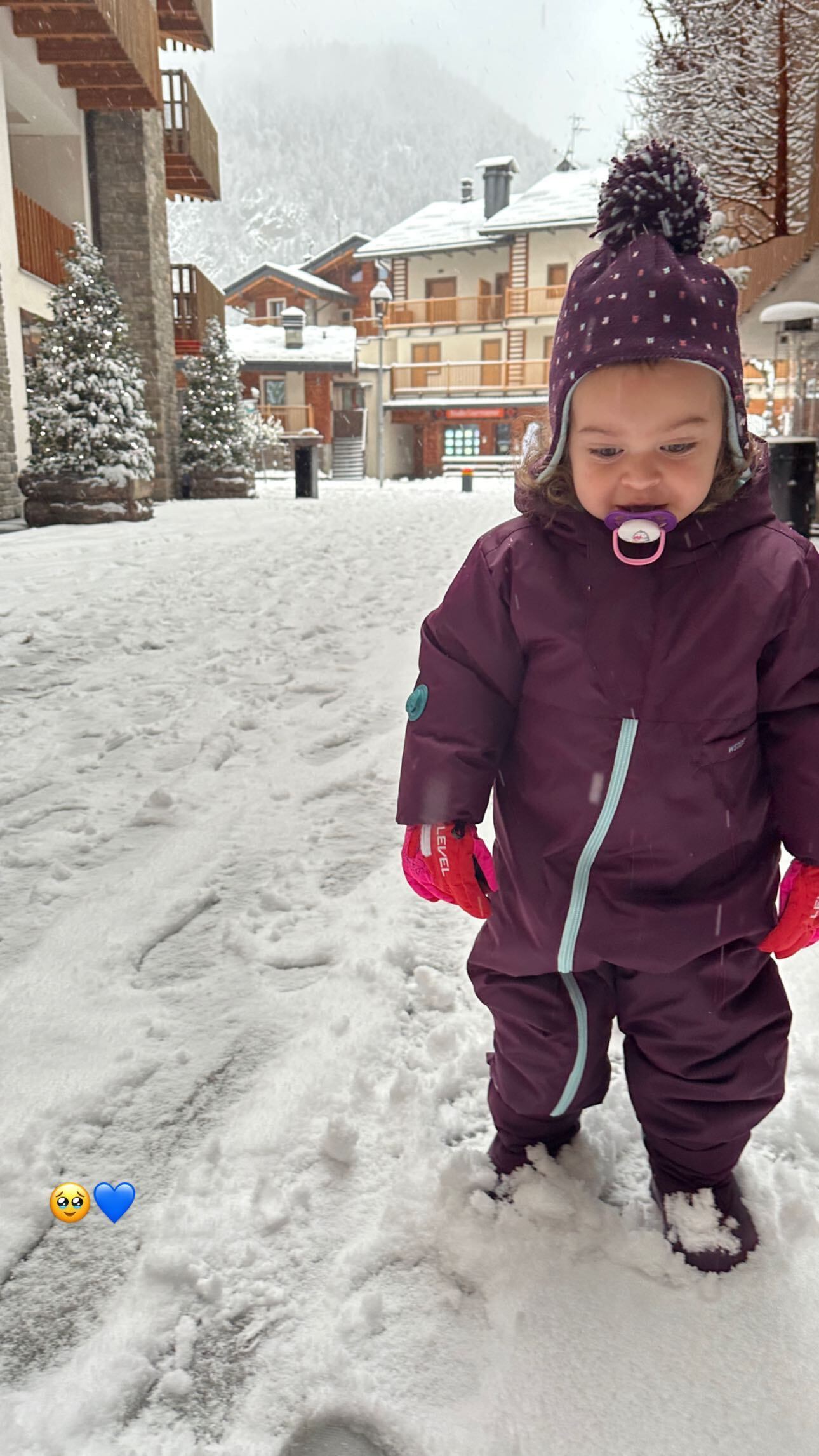 Nina Martínez disfrutando de la nieve en el hermoso pueblo de Courmayeur.