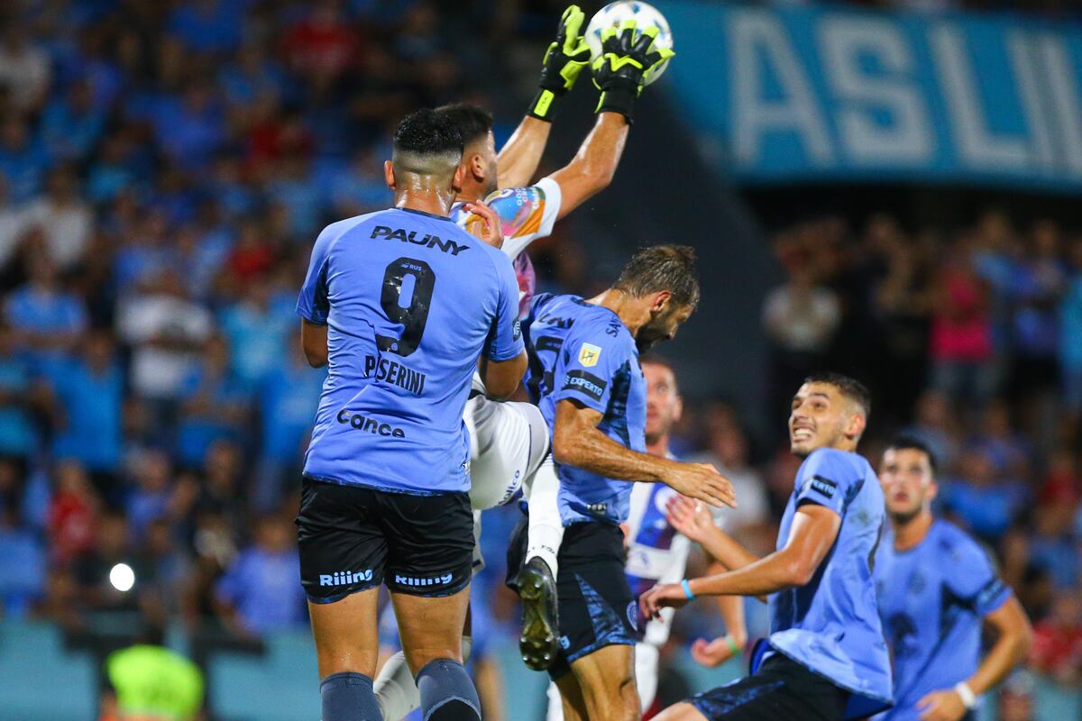 Belgrano y la mala racha a todo nivel: se queda sin otro de sus refuerzos por lesión