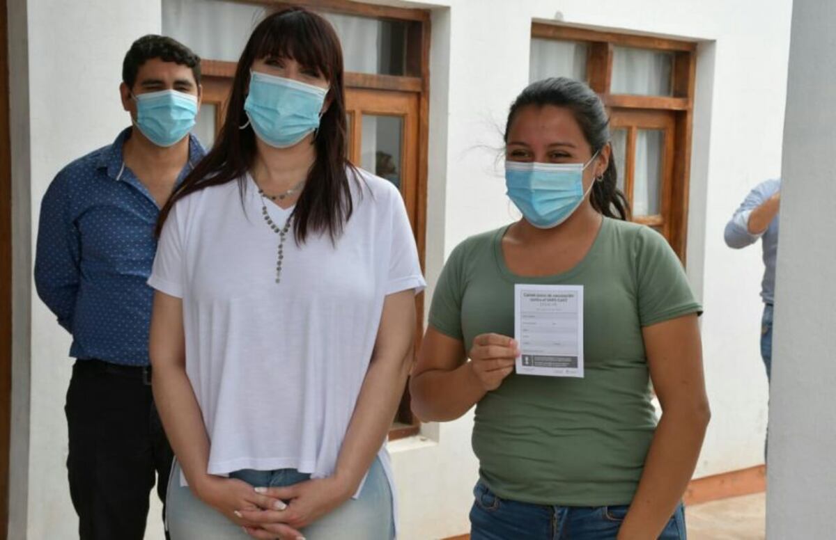 Covid-19: más de 900 personas con factores de riesgo en el Chaco se inscribieron para recibir la vacuna