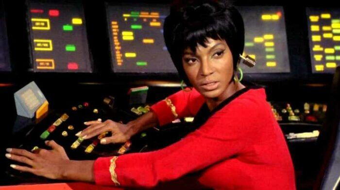 Nichelle Nichols, la mítica teniente Uhura de “Star Trek”, murió a los 89 años.