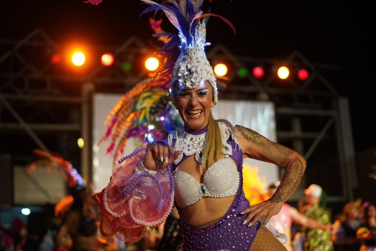 Los Carnavales Rafaelinos le pusieron ritmo y color al fin de semana