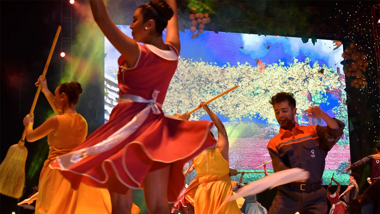 Vendimia de Godoy Cruz 2023.
"Danza bajo la magia de los parrales" en el parque San Vicente