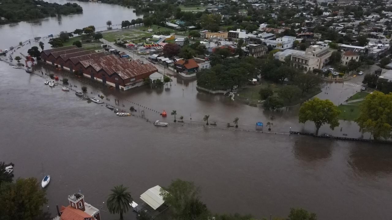 Inundaciones en Entre Ríos: más de 150 personas ya abandonaron sus casas en Gualeguaychú