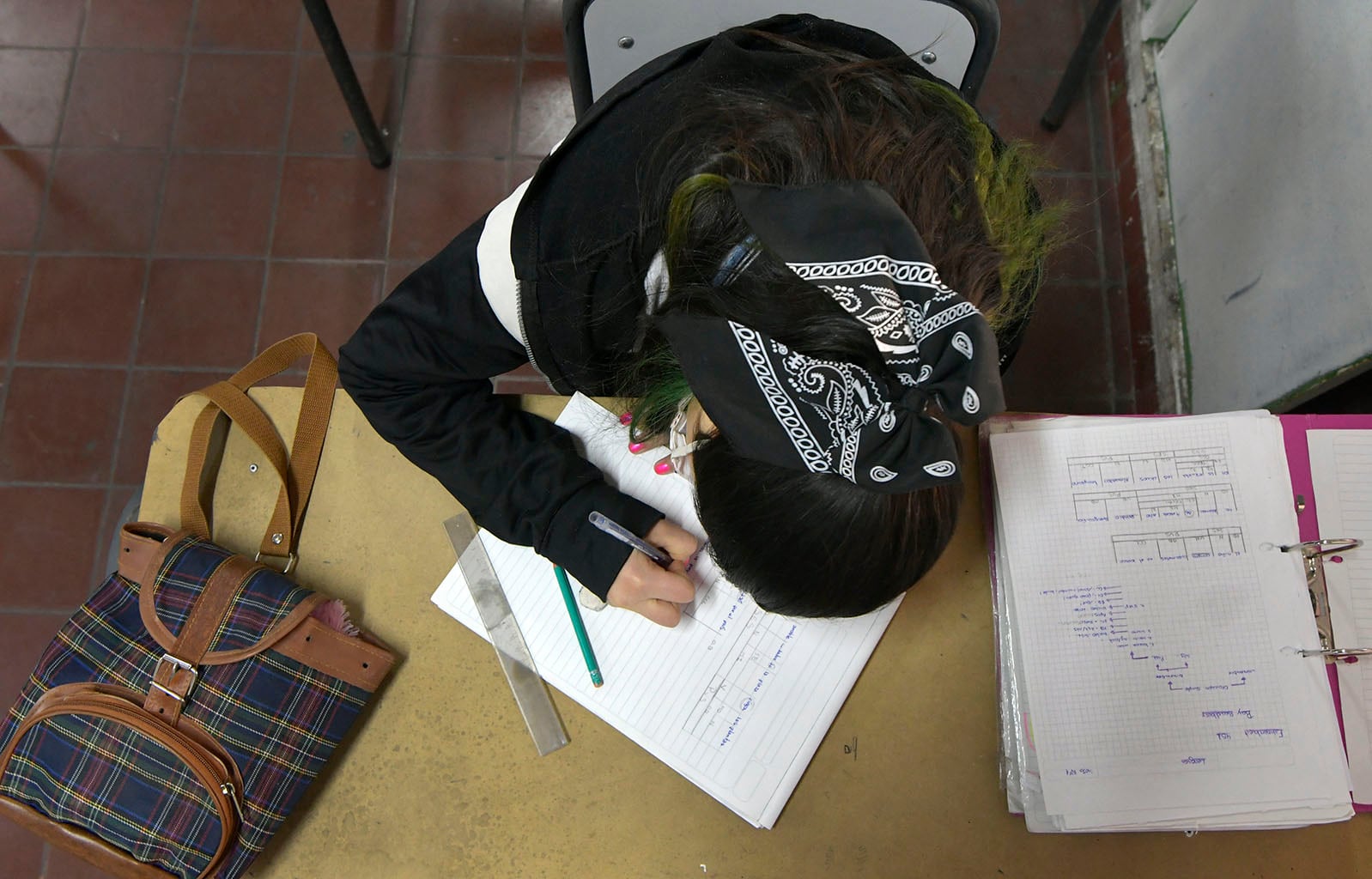 Mendoza 29 de julio de 2021    Sociedad
Inicio de clases.

Foto: Orlando Pelichotti / Los Andes