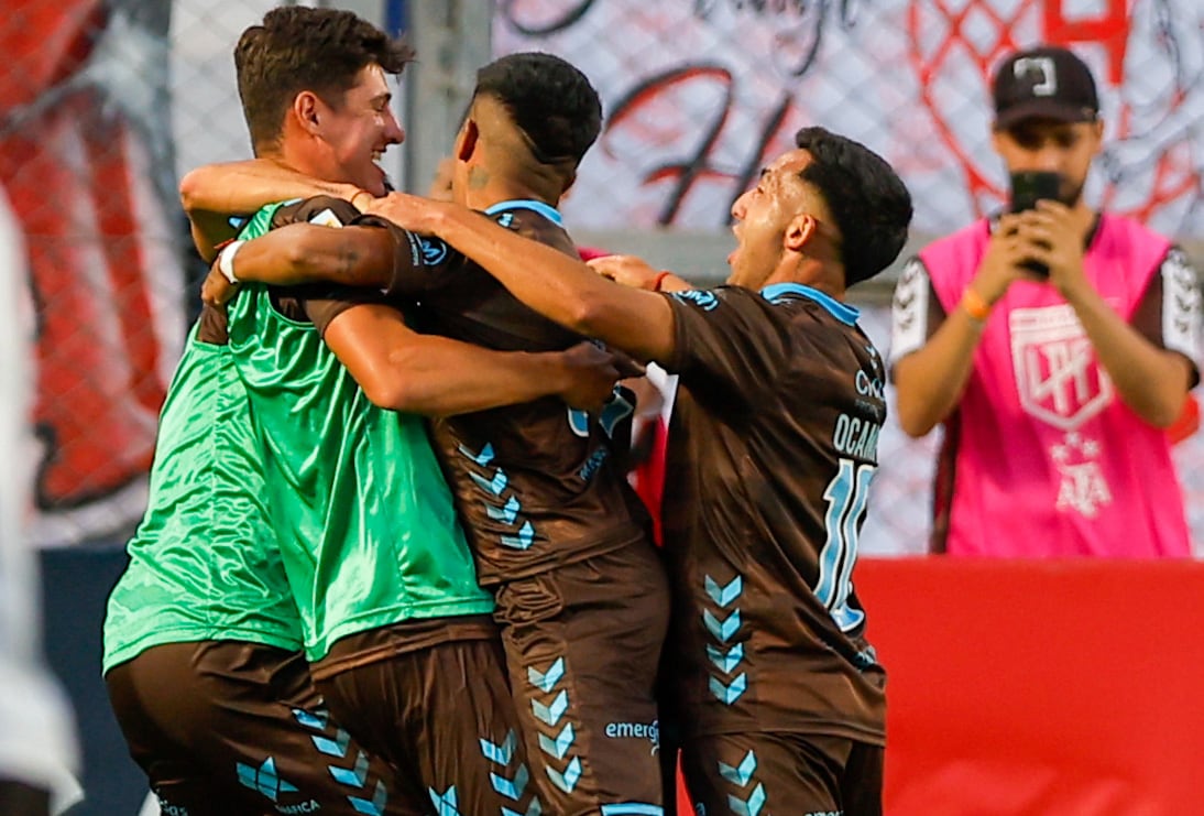 Platense y Huracán, por los cuartos de final de Copa de la Liga. (Fotobaires).