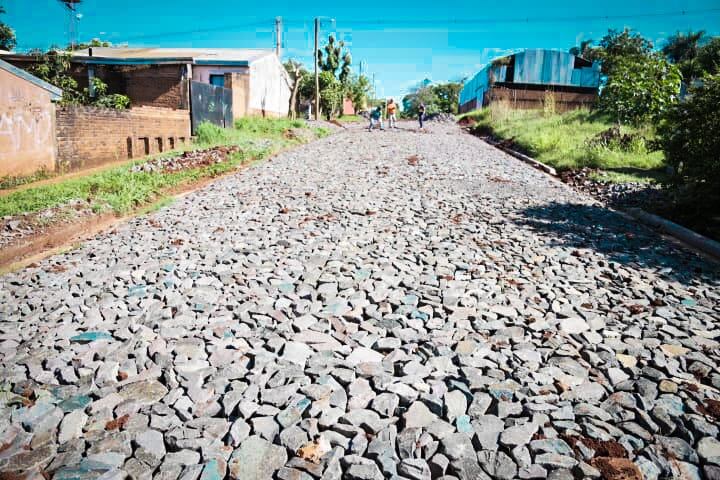 Eldorado: ejecutan tareas de limpieza y arreglo en varios barrios.